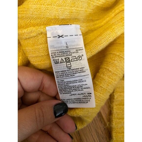 Old Navy Women's Yellow/gold Ribbed knit soft Sweater mock neck Top Size Large - Picture 7 of 9